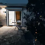 Studio Cosy Avec Clim Et Terrasse Ideal Couple