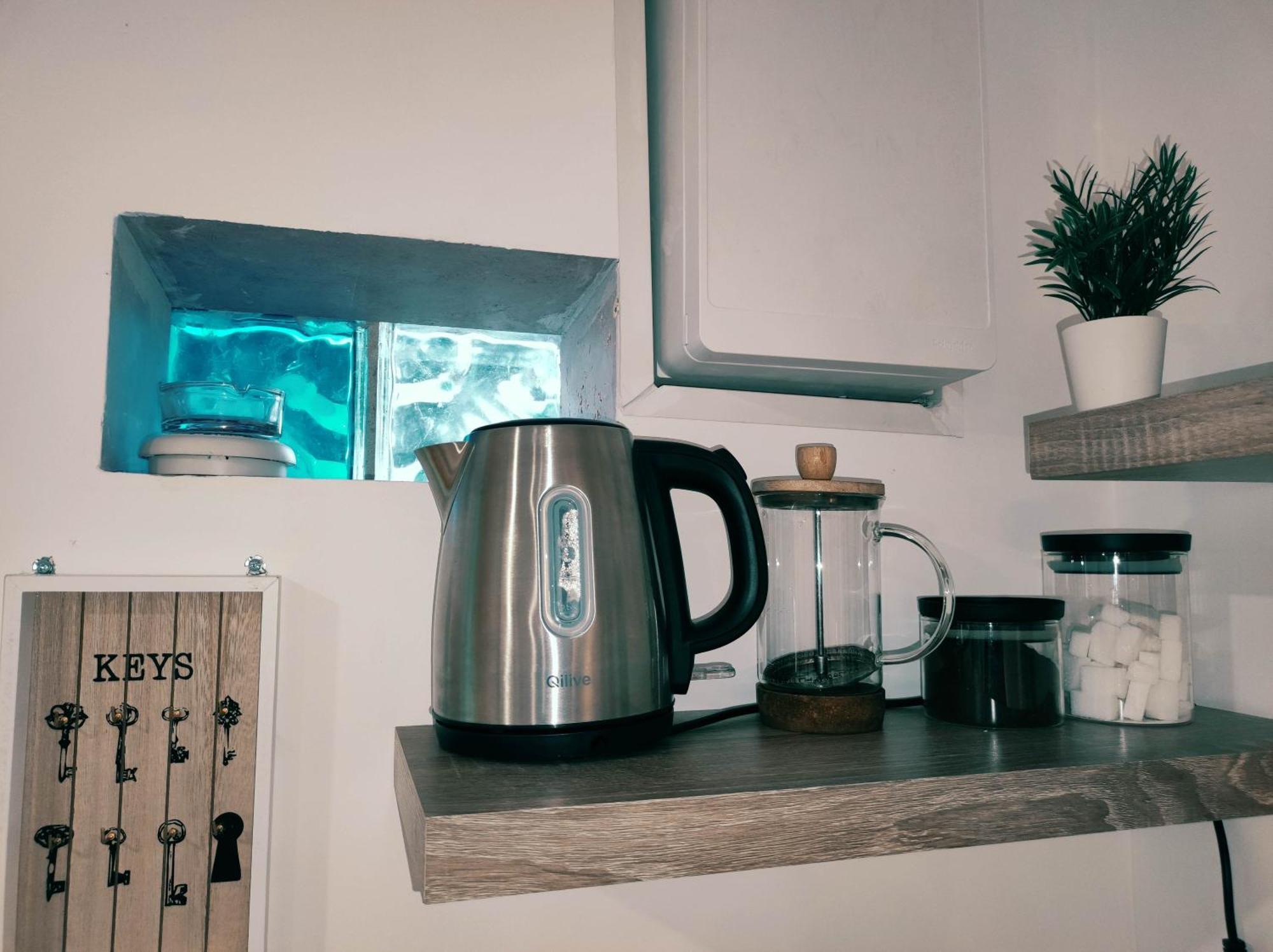 Studio Cosy Avec Clim Et Terrasse Ideal Couple Apartment Avignon