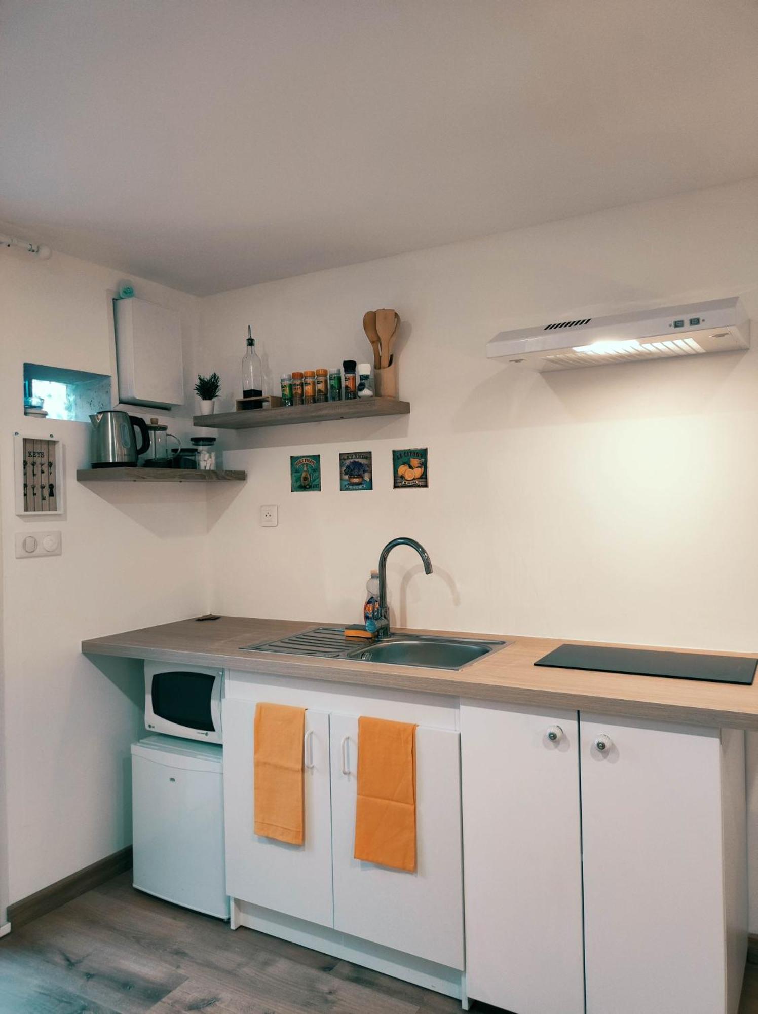 Studio Cosy Avec Clim Et Terrasse Ideal Couple