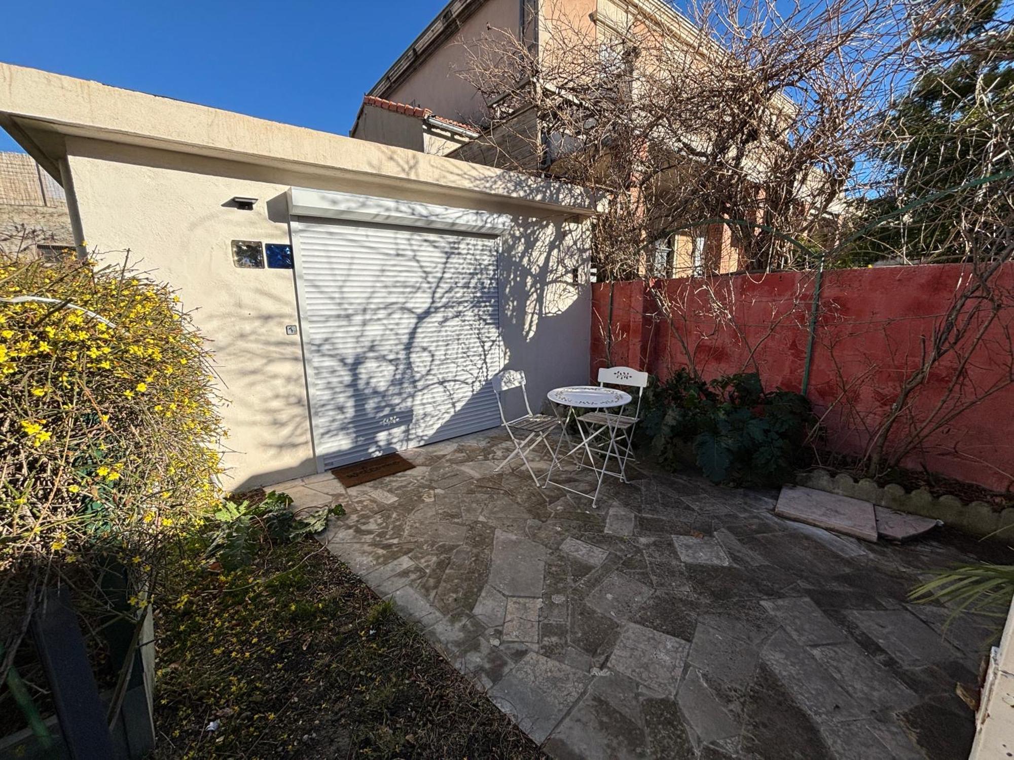 Studio Cosy Avec Clim Et Terrasse Ideal Couple * Avignon